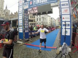 Wedstrijd: 10 miles / Marathon Antwerpen 2015